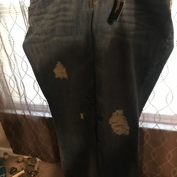 NWT Lane Bryant Boot Cut Distressed Jeans-18 - Picture 2 of 6